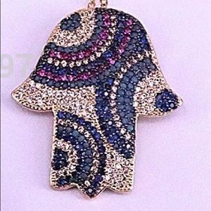 Hamsa pendant necklace